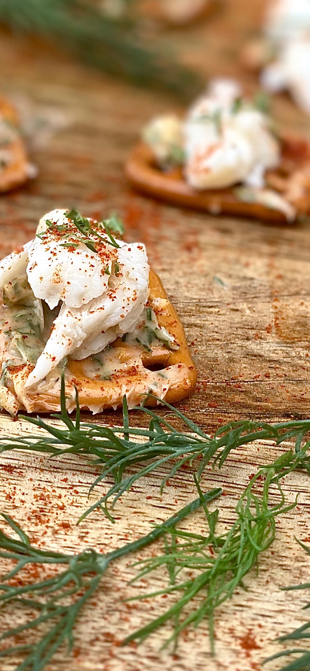 Butter Snap Pretzel Canapés Topped With A Compound Herbed Lemon Butter And Jumbo Lump Crab&nbsp;meat.