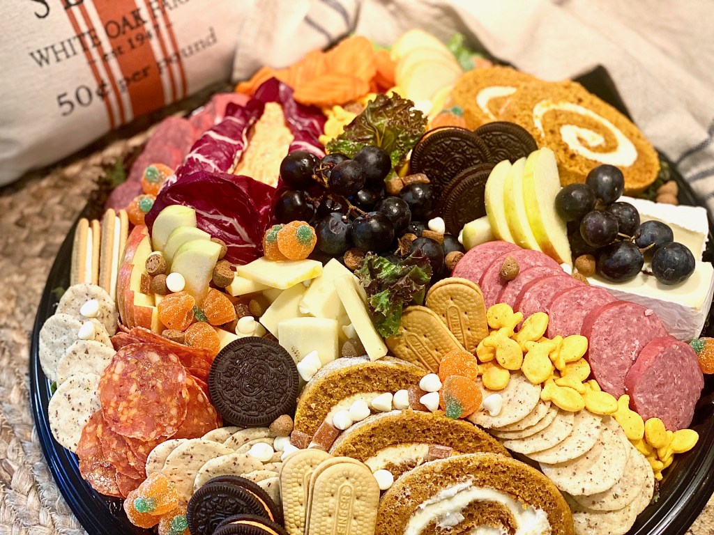 An Awesome Autumn Charcuterie&nbsp;Board.
