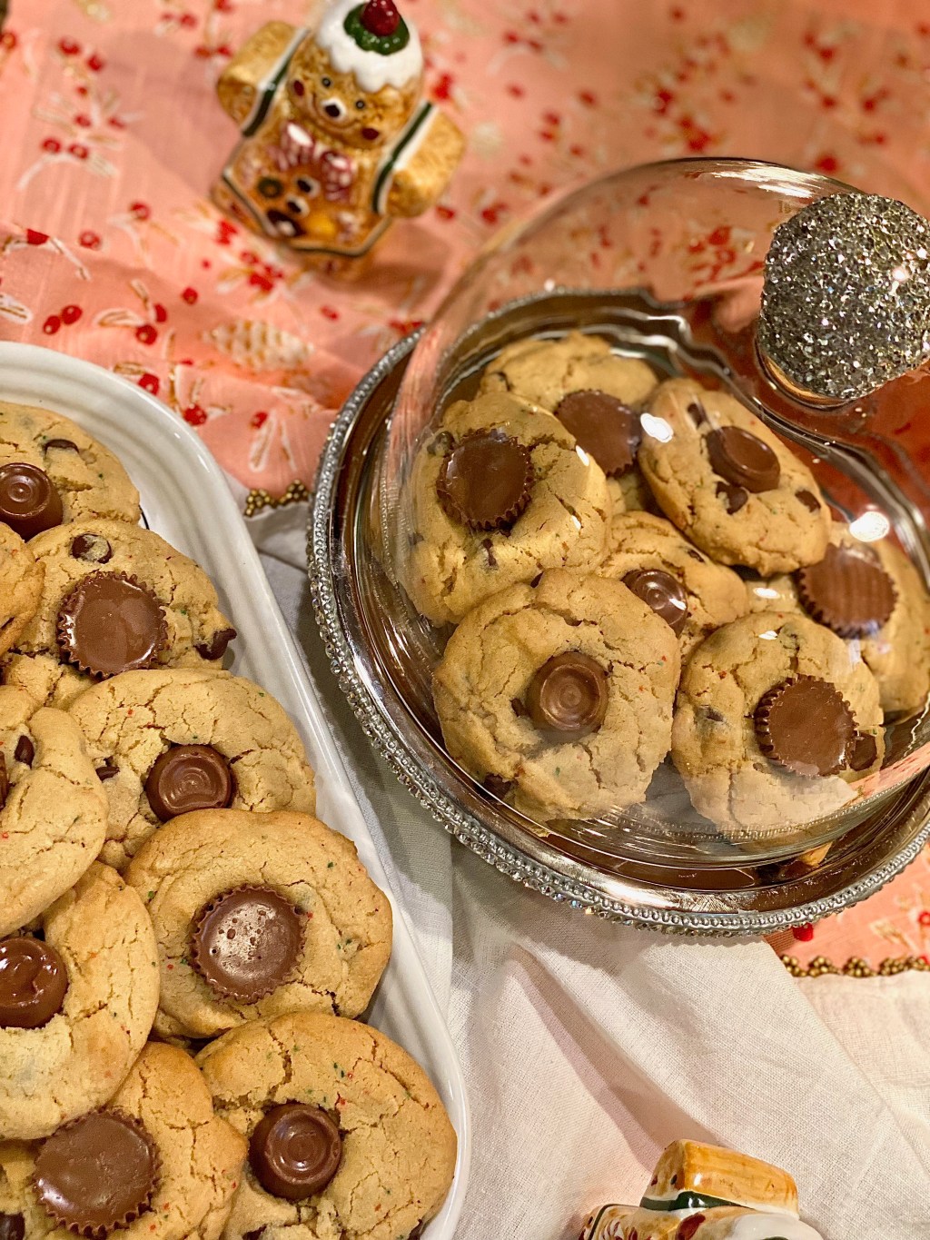 Peanut Butter Chocolate Chip Blossom Cookies Filled With Holiday Sprinkles And Yummy&nbsp;Candies!