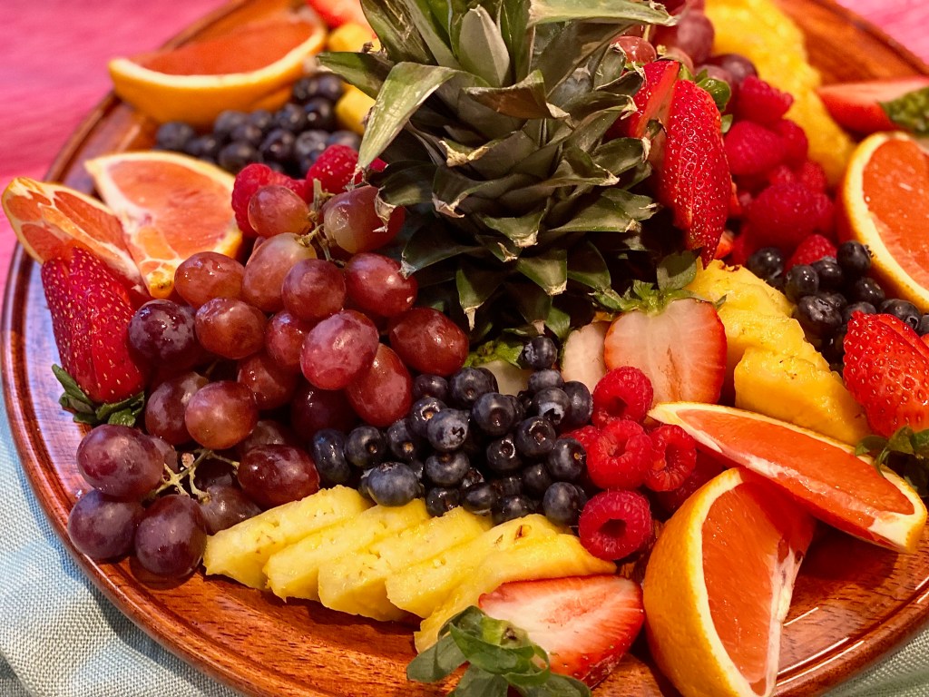 A Fruit Platter That Makes You Feel Like You’re On A Tropical Vacation Right In The Middle Of The&nbsp;Maldives.