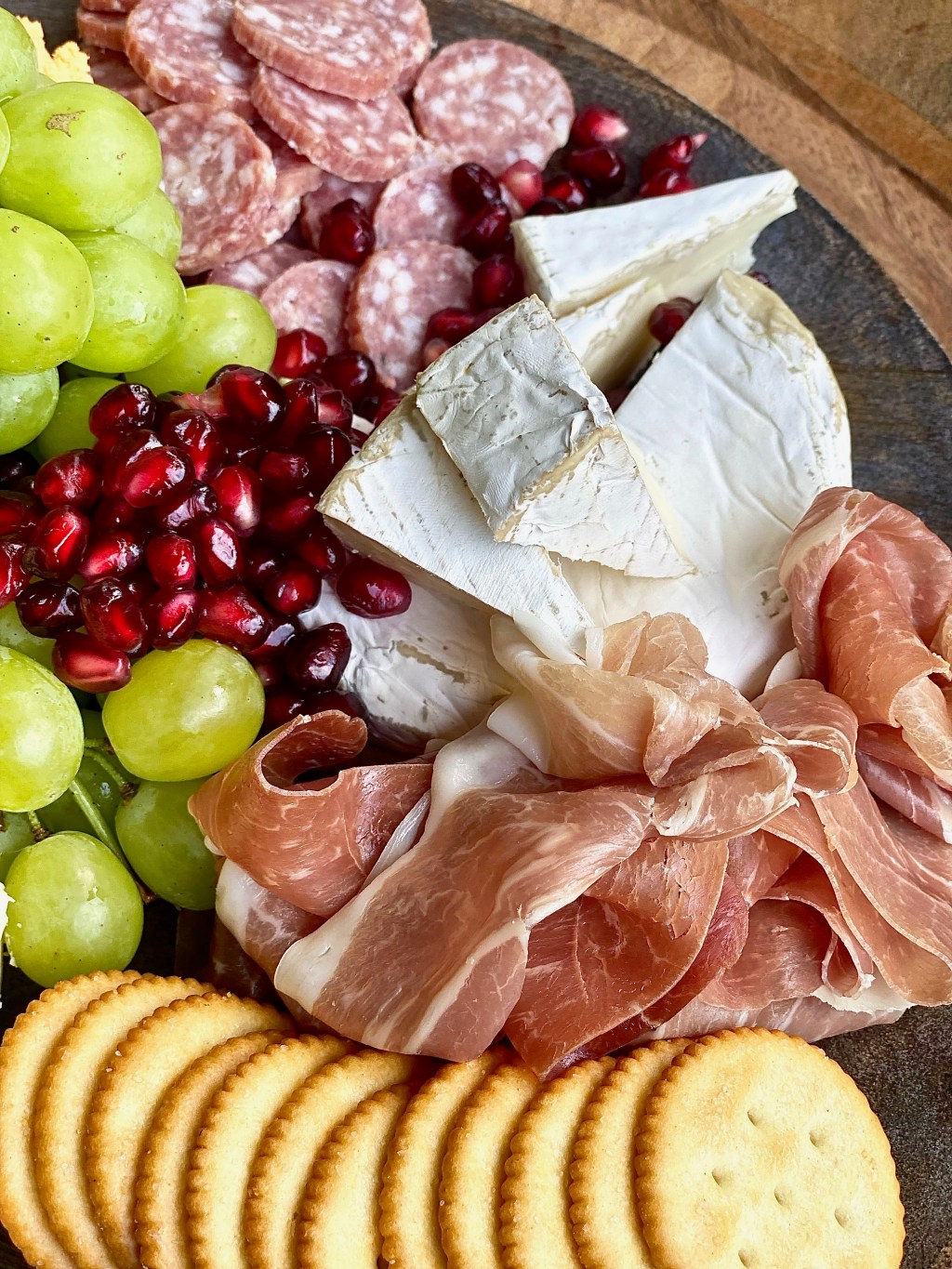 A Cute And Colorful Charcuterie Board For&nbsp;Couples.